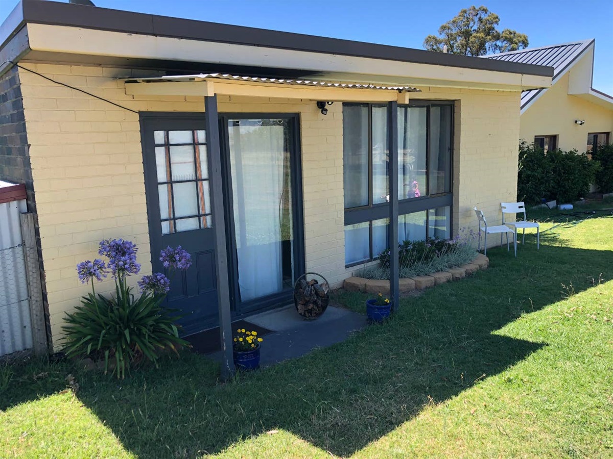 Morning View Studio Uralla Visitor Information Centre
