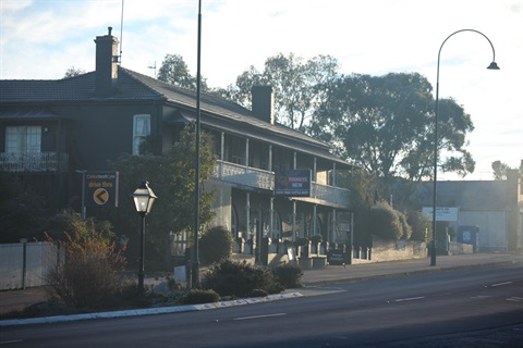 Uralla-Top-Pub-Stephen-Dobson.jpg