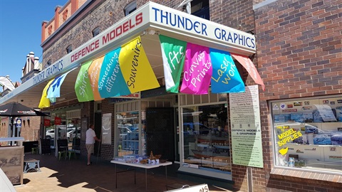 Thunder-Graphics.jpg